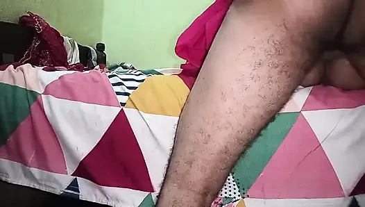 Üvey baba üvey kızını sabah seksiyle sikiyor