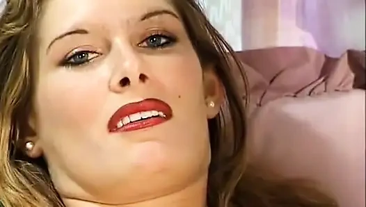 Evli kadınlar evde yalnız: evli kadın #24