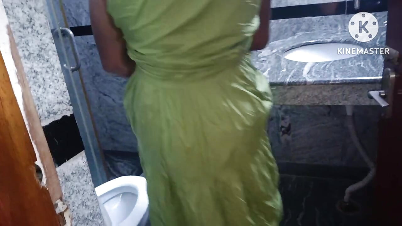 Hintli Telugu teyzenin evinde tıraşlı erkek arkadaşı
