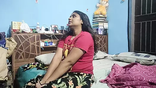 Vaishnavy ve Sharun Raj evde edepsizce konuşuyor