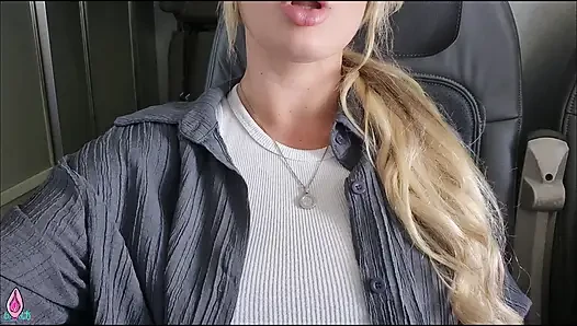 Cheating girl gives risky blowjob on the plane on a business trip