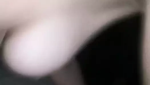 Asılı memeler eş sikme