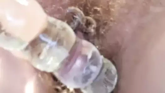 Islak amcığımda cam dildo