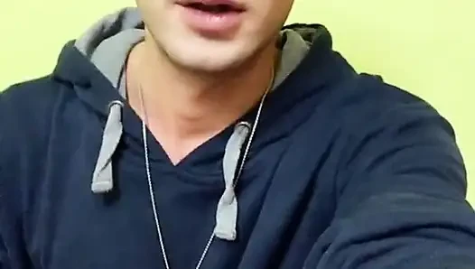 Kız arkadaş için pembe battaniyesinde boşalma videosunu seviyorum