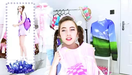 Beckii popo yanaklarını parlatıyor