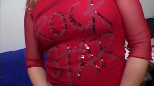 azgın ve iyi görünümlü alman babes alma memnun içinde pov