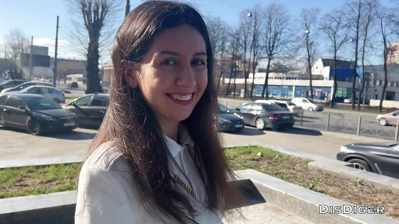 Spor salonunda bir kızla tanıştım ve ilk randevuda sikildi