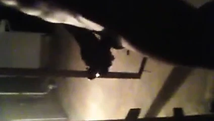 açık çük yanıp sönen