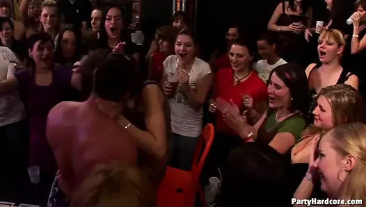 partihardcore esmer bonita