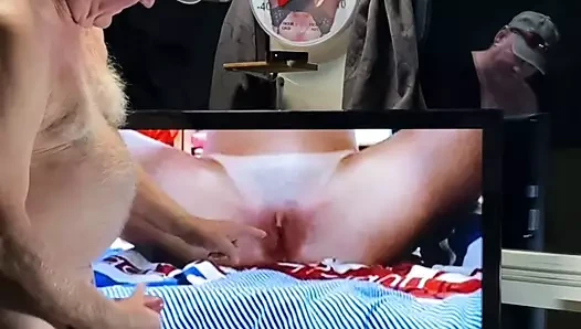 Azgın amcık gösterisi