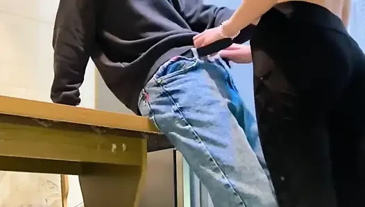 Ailesi Eve Gelmeden Önce Mutfakta Hızlı Seks / Gerçek Gençler 18 Yaşında