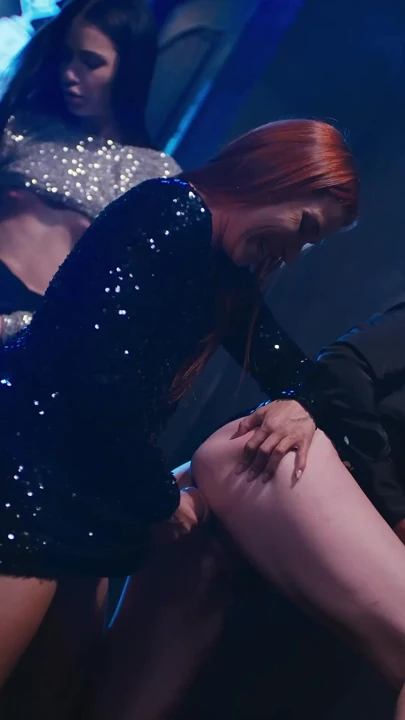 Yaraklı kızlar - futa clemence audiard melody marks'ı sikiyor