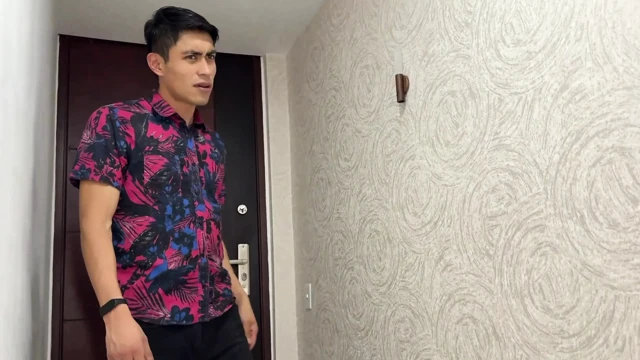 Maid gets fucked hard and cummed in the face by a foreigner - Devil Khloe and Aldo Moreno