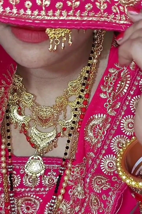 Piya Suhagrat Nevli evli çift ile gelinin ilk gece seksi