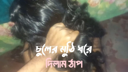 Bir avuç saç tuttum ve siktim sen hiç böyle sikişmedin mi