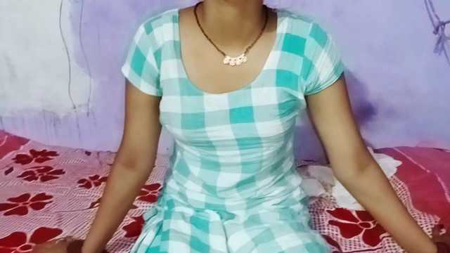 Hot Indian 20 Year Old Desi Bhabhi Fucked By Dever With Clear Hindi Audio