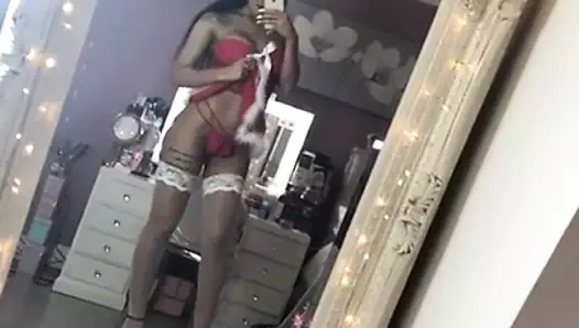 Sadece Noel'in tadını çıkarıyorum