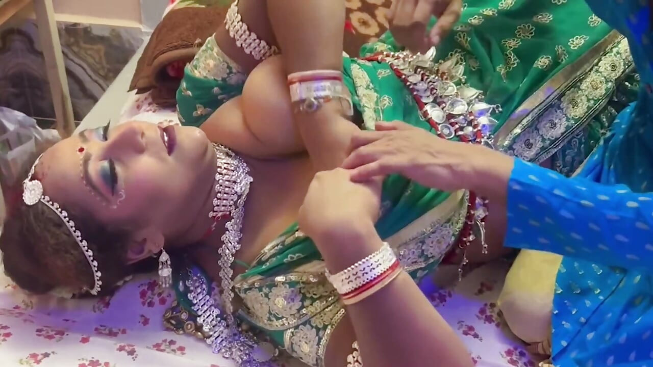 Suhagraat me hi wife ka boor faar diya