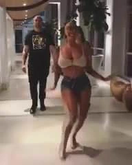 Amber gül yürüyüş