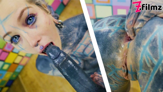 Dövmeli çift sert bakış açısı anal seks