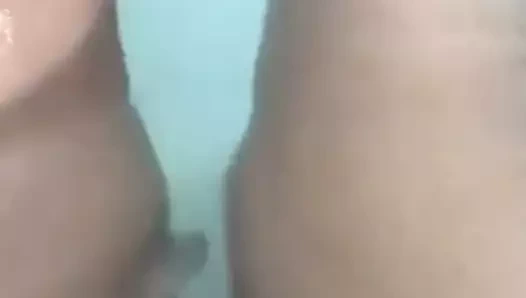 Bathtub masterbater kedi milf