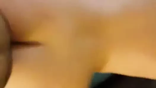 Mükemmel köpek stili büyük cumshot'a yol açar