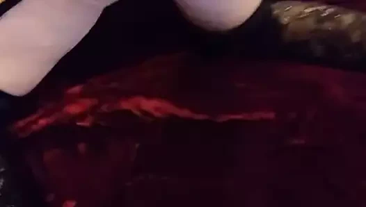 Maya, komşu milf (orta yaşlı kadin)