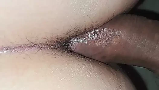 Karımın götünü sikiyorum