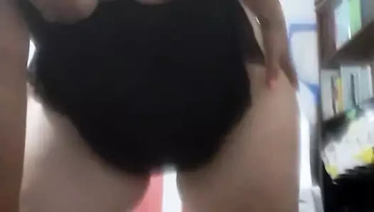 Mastürbasyon. Nayla Hot.