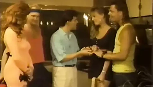 tavırları ile Babes (1991) tam film