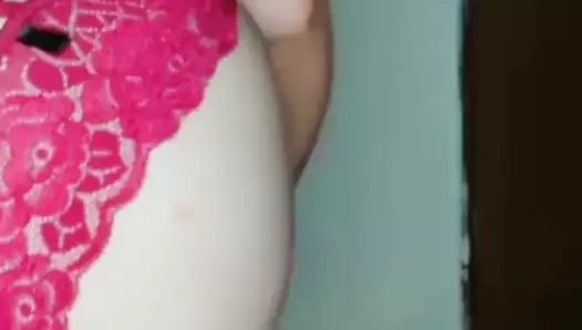 Kayınbiraderimin odasında striptiz şovu yapmak