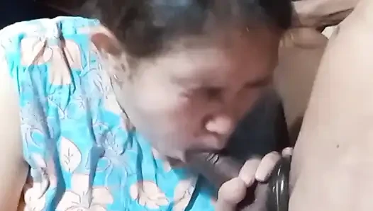 Başka bir götlü sikimi güçlü bir şekilde tatmin etti