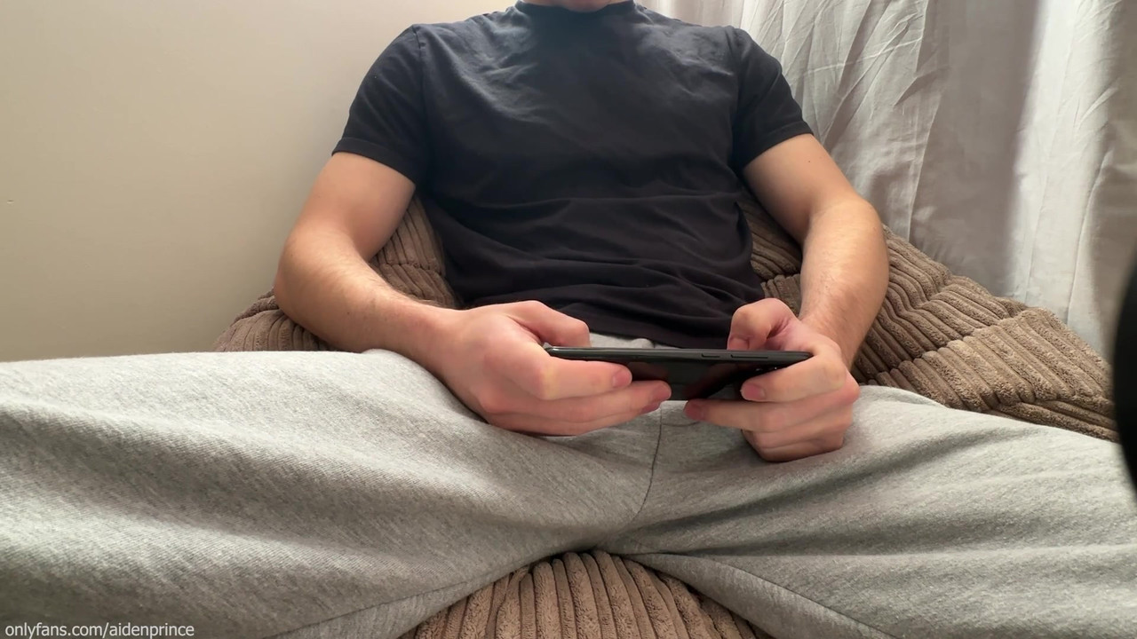 Horny Guy In Sweatpants Masturbates His Big Cock Until Moaning Cumshot