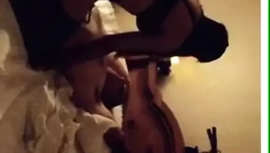 Boğa ile güzel hotwife