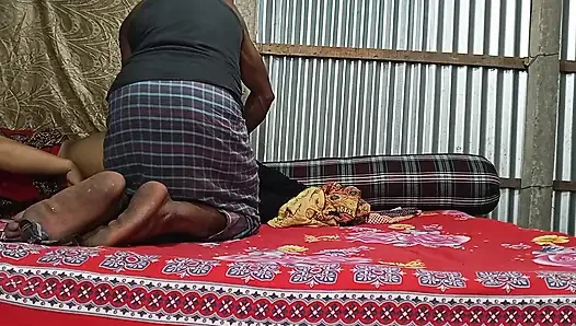 Hete tante neuken met eerste keer alleen sexy video's
