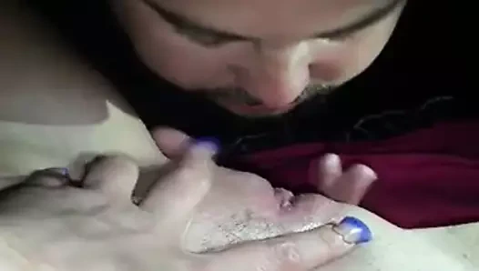 Amcığımın tadına bakmayı sevdi