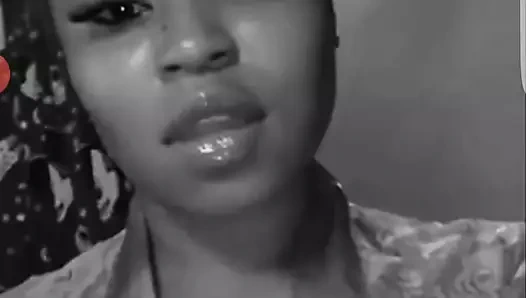 Bellah emma bir anda yoğun ilgi gören derleme