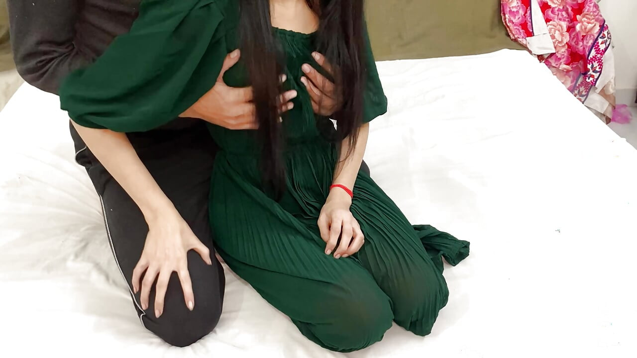 Pakistanlı karı koca urduca sikişiyor xxx desi sikiş videosu