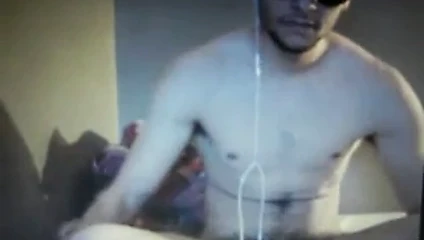 Düz latino dev flaccid asmak horoz üzerinde kam