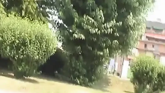 Büyük titis ve ıslak amcığıyla oynayan Fransız bebeği aldı