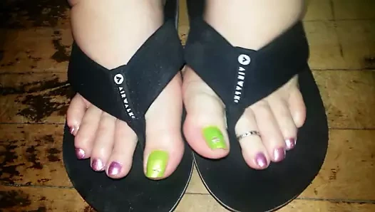 BBW toes flipflops