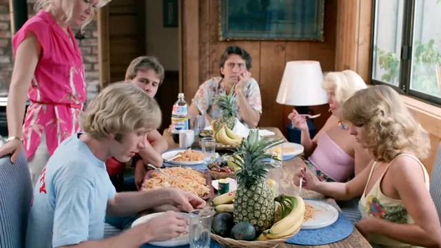 Восточные гавайи (1983)