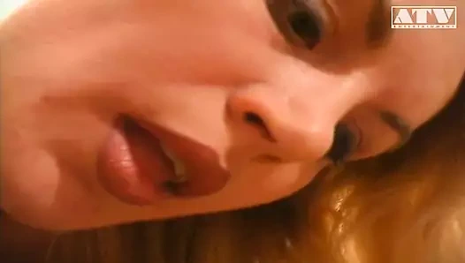 Kıllı amcıklı ve altın saçlı azgın kızlar