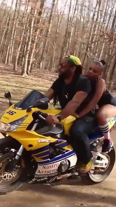 Don Whoe motosikletiyle bol am sikiyor | Bölüm 2