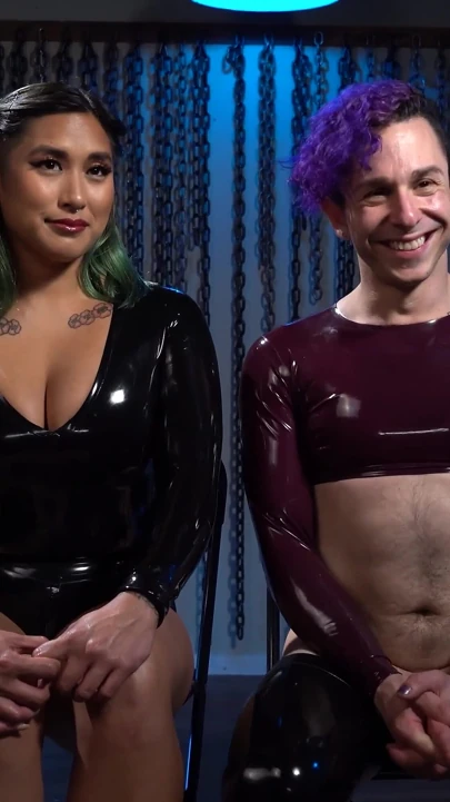 Bad Kitty ve tatlı bayan fahişe Mia Little, Corbin Dallas