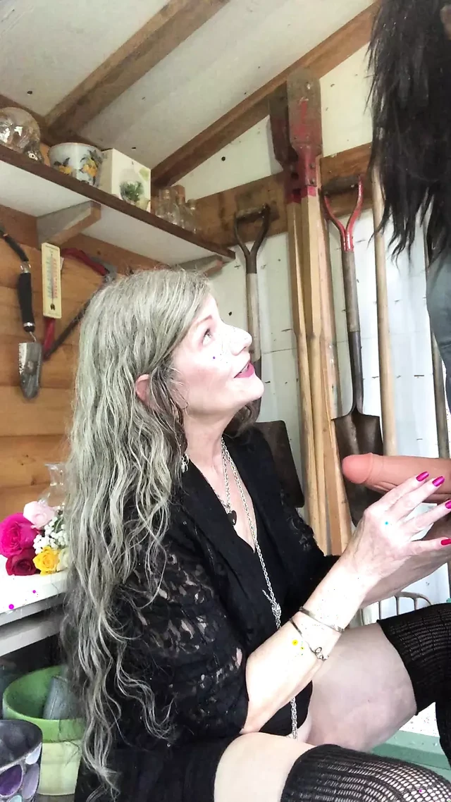 Большой человек пошел весь йети на мою йони! MaXXXimumMilf