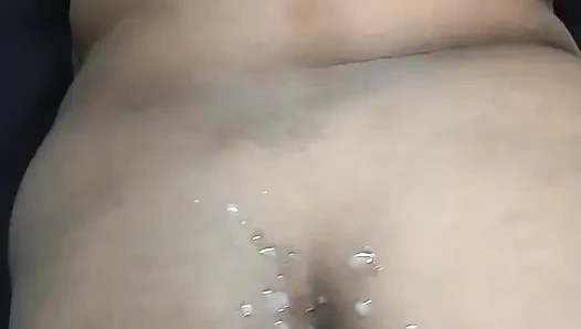 Anne oğlunun arkadaşı tarafından sikiliyor