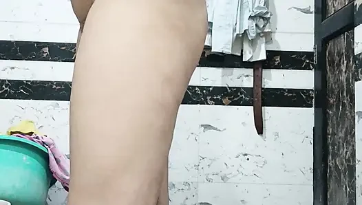 Priya bhabi domaltmalı video
