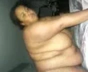 Şişman moo moo balina inek fahişe kendini aşağılıyor