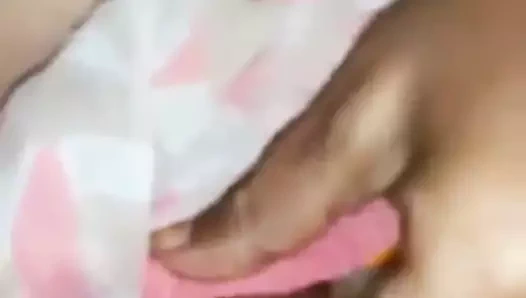 Adım anne bindhu sikme ile benimle döndükten sonra işten